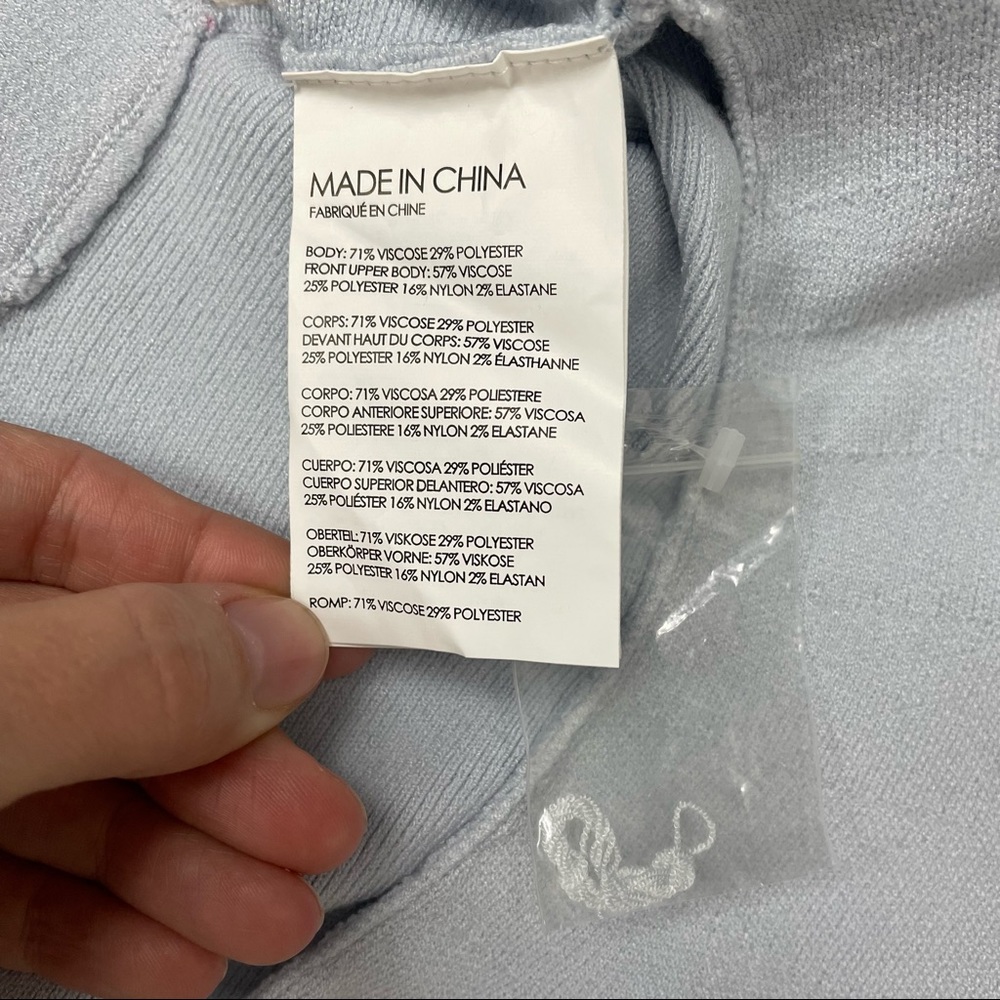 Club Monaco Light Gray Crop Top - Picture 3 of 6